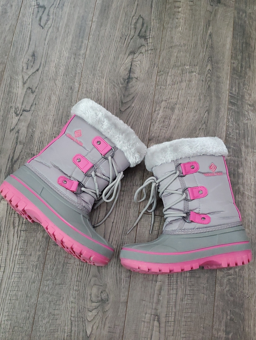 Dream Pairs Little Girl Winter Snow Boots - Gray and Pink Faux Fur Lined